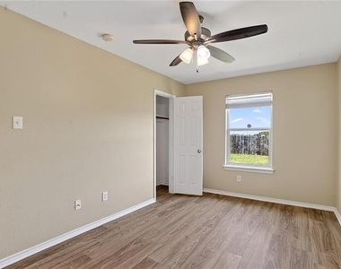 116 Meadow View Lane - Photo Thumbnail 14