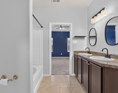 6336 Sails Street - Photo Thumbnail 15