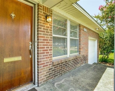 3724 Almazan Drive - Photo Thumbnail 1