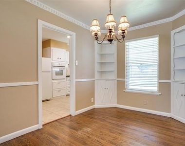 3724 Almazan Drive - Photo Thumbnail 6