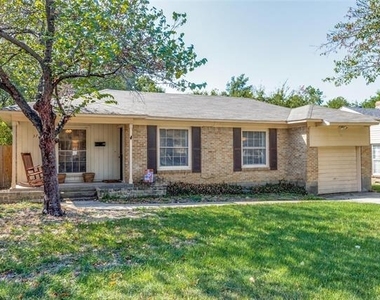 3732 Seguin Drive - Photo Thumbnail 20