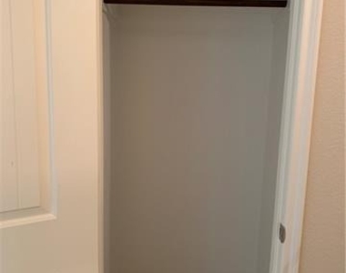 9709 Straightaway Drive - Photo Thumbnail 18