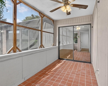 4919 Bryce Avenue - Photo Thumbnail 15