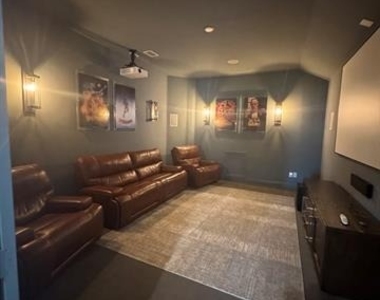 6133 Claridge Lane - Photo Thumbnail 13