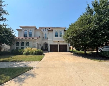 6133 Claridge Lane - Photo Thumbnail 1