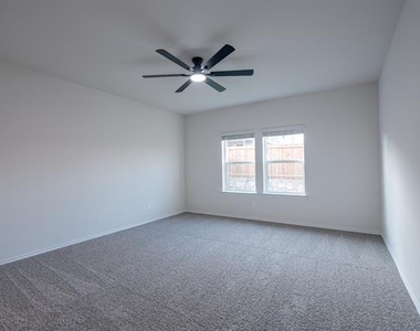 3309 Catamount Drive - Photo Thumbnail 10