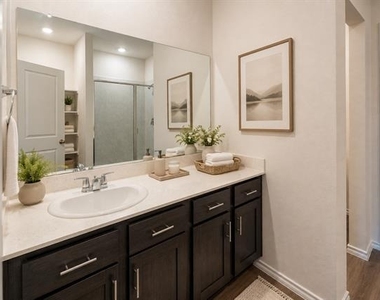 3309 Catamount Drive - Photo Thumbnail 12