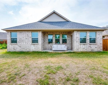 3917 Harper Street - Photo Thumbnail 1