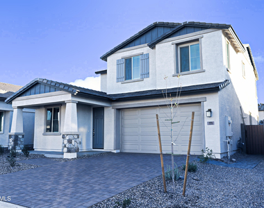 773 W Lark Drive - Photo Thumbnail 1