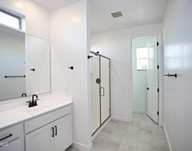 773 W Lark Drive - Photo Thumbnail 22
