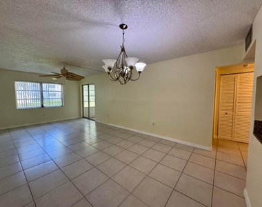 6507 Winfield Boulevard - Photo Thumbnail 2
