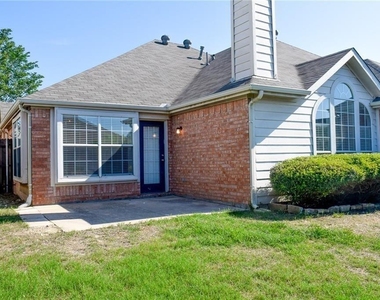 10408 Ambergate Lane - Photo Thumbnail 15