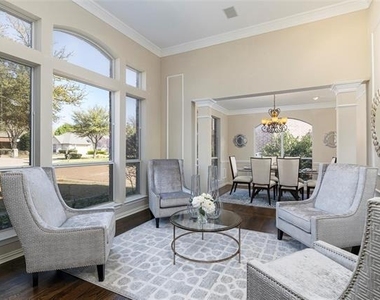 6809 Cedar Ridge Court - Photo Thumbnail 6
