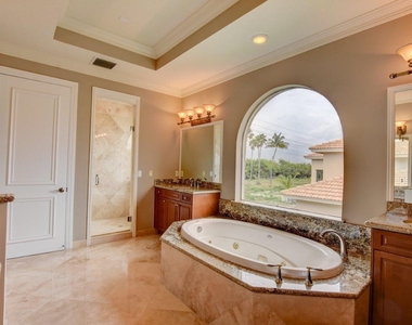 6669 Cobia Circle - Photo Thumbnail 31