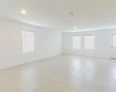 1130 Arbor Wood Drive - Photo Thumbnail 2