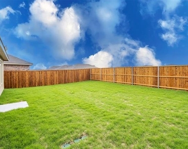 1130 Arbor Wood Drive - Photo Thumbnail 22