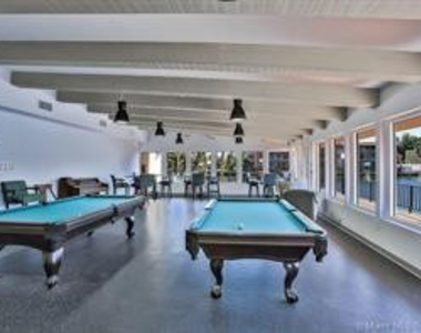 2731 Taft Street - Photo Thumbnail 11