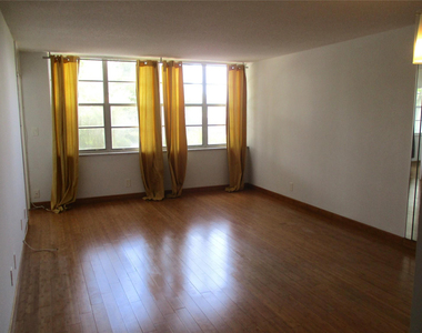 2731 Taft Street - Photo Thumbnail 8