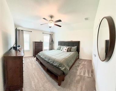 1364 Renoir Drive - Photo Thumbnail 9
