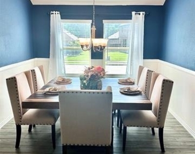 1364 Renoir Drive - Photo Thumbnail 5