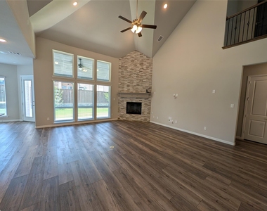 2809 River Bend Place - Photo Thumbnail 35