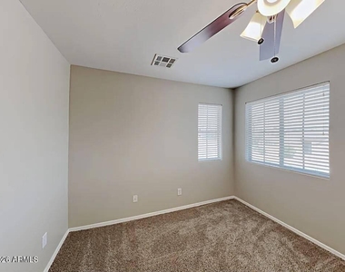 35382 N Happy Jack Drive - Photo Thumbnail 9