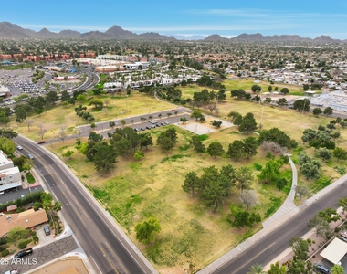 4444 E Paraside Village Parkway - Photo Thumbnail 29