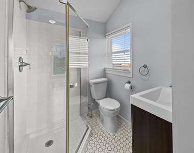 815 Stonecrest Road - Photo Thumbnail 8