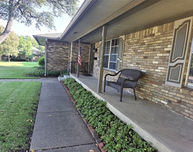 9334 Hunters Creek Drive - Photo Thumbnail 2