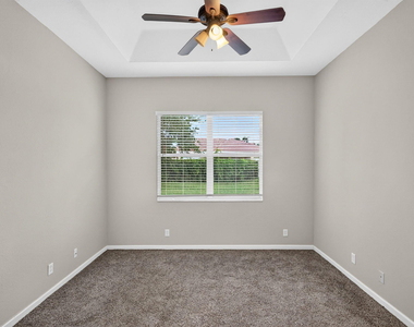 6305 Spring Lake Terrace - Photo Thumbnail 17