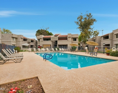 4444 E Paraside Village Parkway - Photo Thumbnail 25