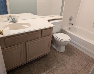 7113 Chardonnay Drive - Photo Thumbnail 18