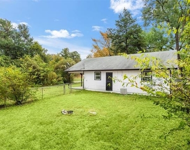 521 Hilltop Drive - Photo Thumbnail 22
