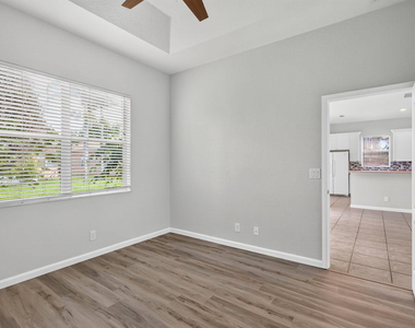 5614 Sunberry Circle - Photo Thumbnail 15