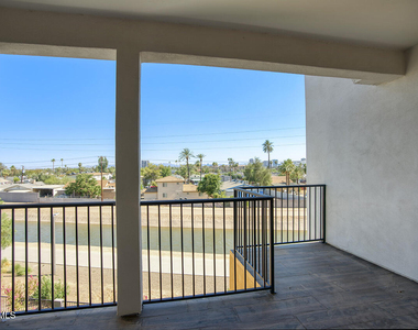 4506 N 10th Street - Photo Thumbnail 9