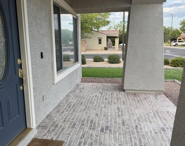 3424 E Vernon Street - Photo Thumbnail 5