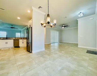17225 78th Road N - Photo Thumbnail 5