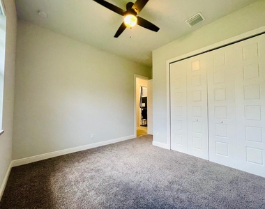 17225 78th Road N - Photo Thumbnail 64