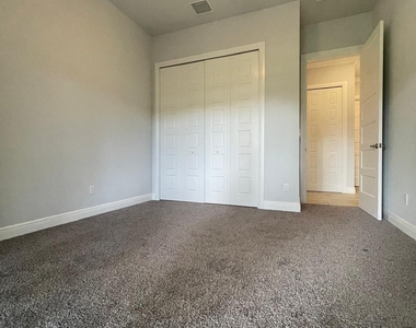 17225 78th Road N - Photo Thumbnail 60