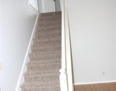 285 Alex Drive - Photo Thumbnail 6