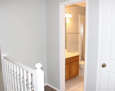 285 Alex Drive - Photo Thumbnail 19