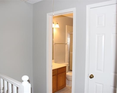 285 Alex Drive - Photo Thumbnail 18