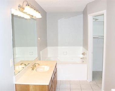 285 Alex Drive - Photo Thumbnail 23