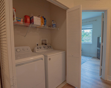 44 Se Sedona Circle - Photo Thumbnail 18