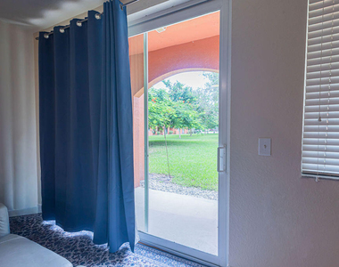 44 Se Sedona Circle - Photo Thumbnail 19