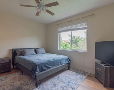 44 Se Sedona Circle - Photo Thumbnail 8