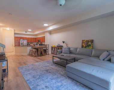 44 Se Sedona Circle - Photo Thumbnail 3