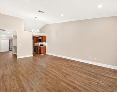921 Nw 122nd Terrace - Photo Thumbnail 18