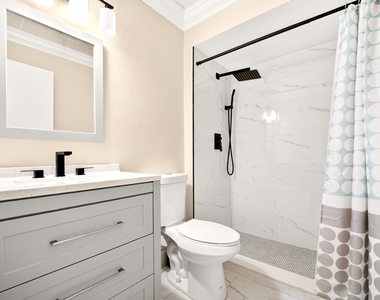 921 Nw 122nd Terrace - Photo Thumbnail 9