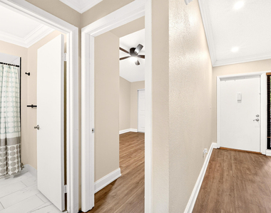 921 Nw 122nd Terrace - Photo Thumbnail 8